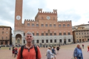 2016-05-23 Siena - Piazza del Campo - Mangia Tower 04