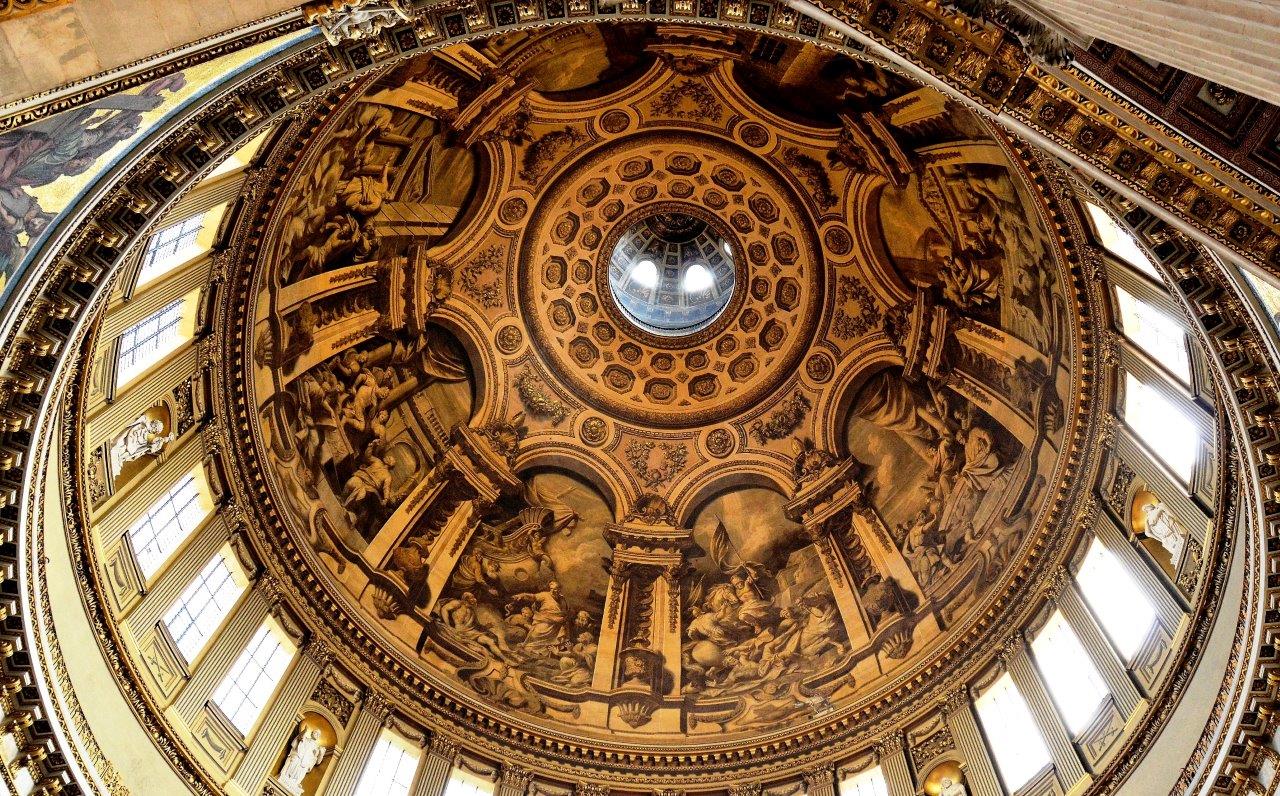 Inside St. Paul&#039;s Cathedral