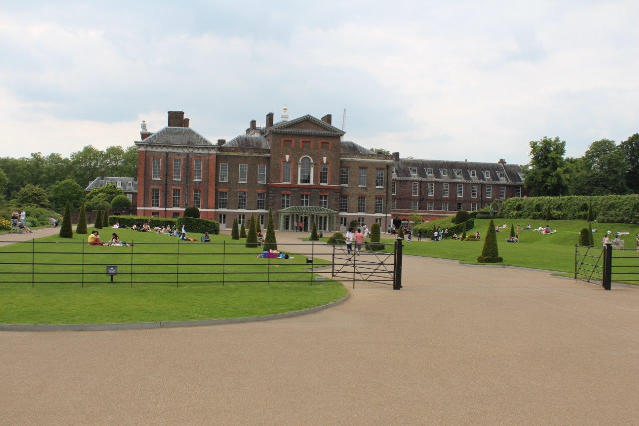 Outside Kensington Palace